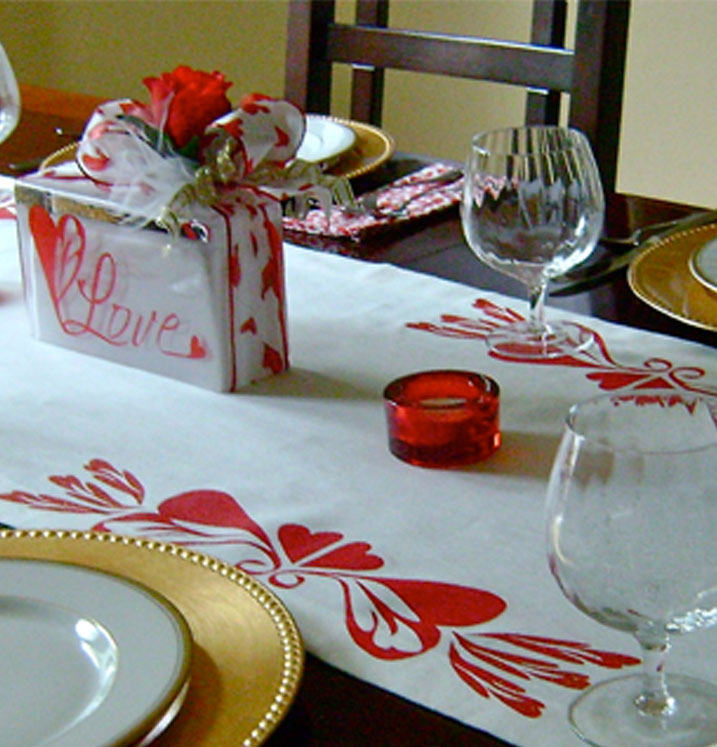 Red Hearts Table Runner