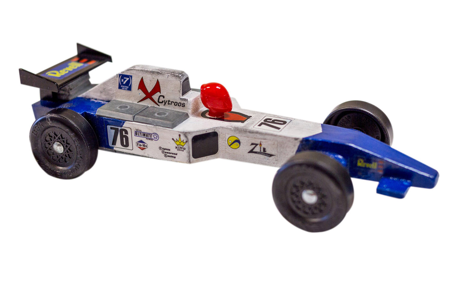 Paint a Pinewood Derby Car with Testors