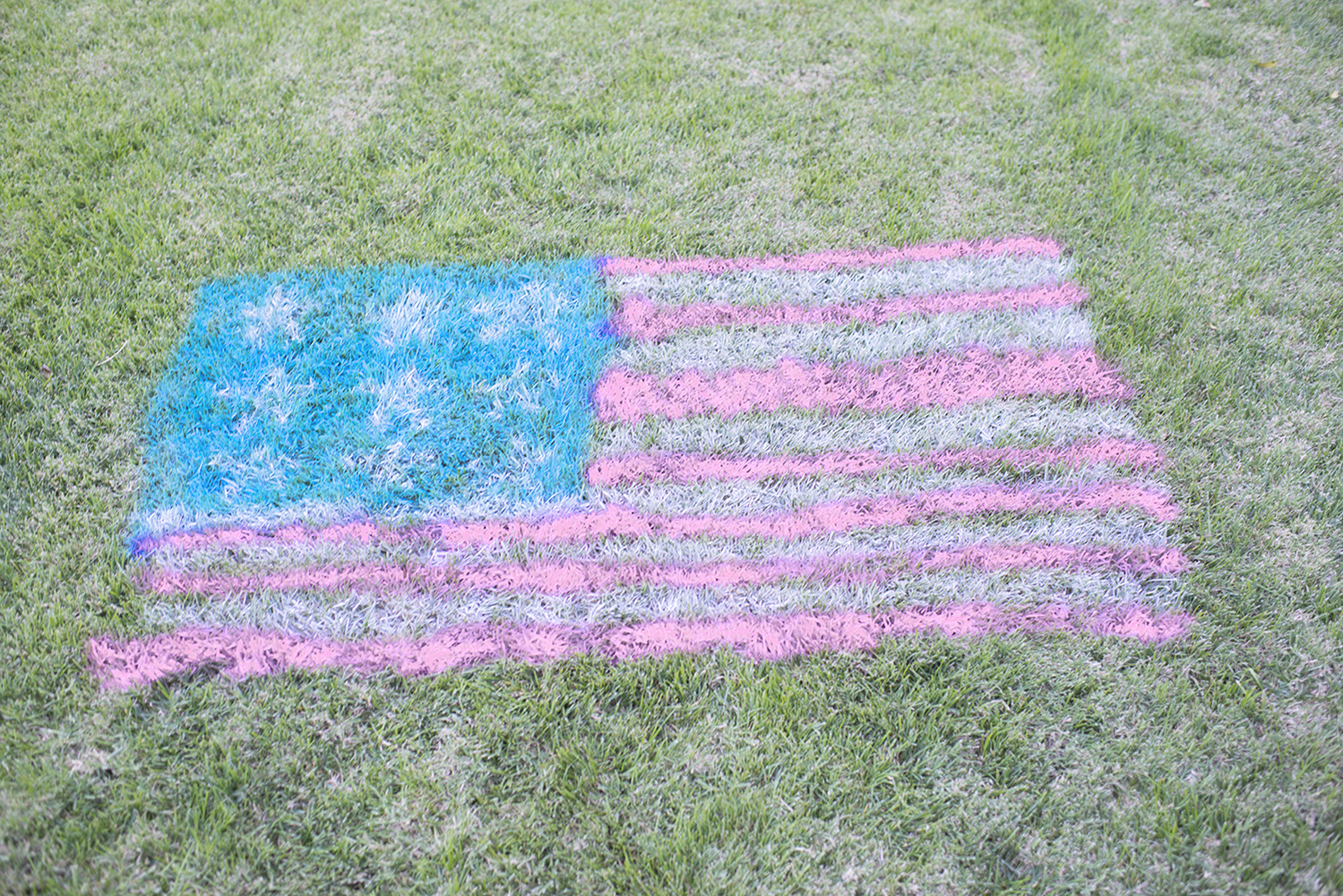 Spray Chalk American Flag