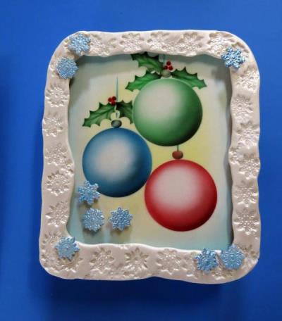Airbrush Ornament Cake Decorating