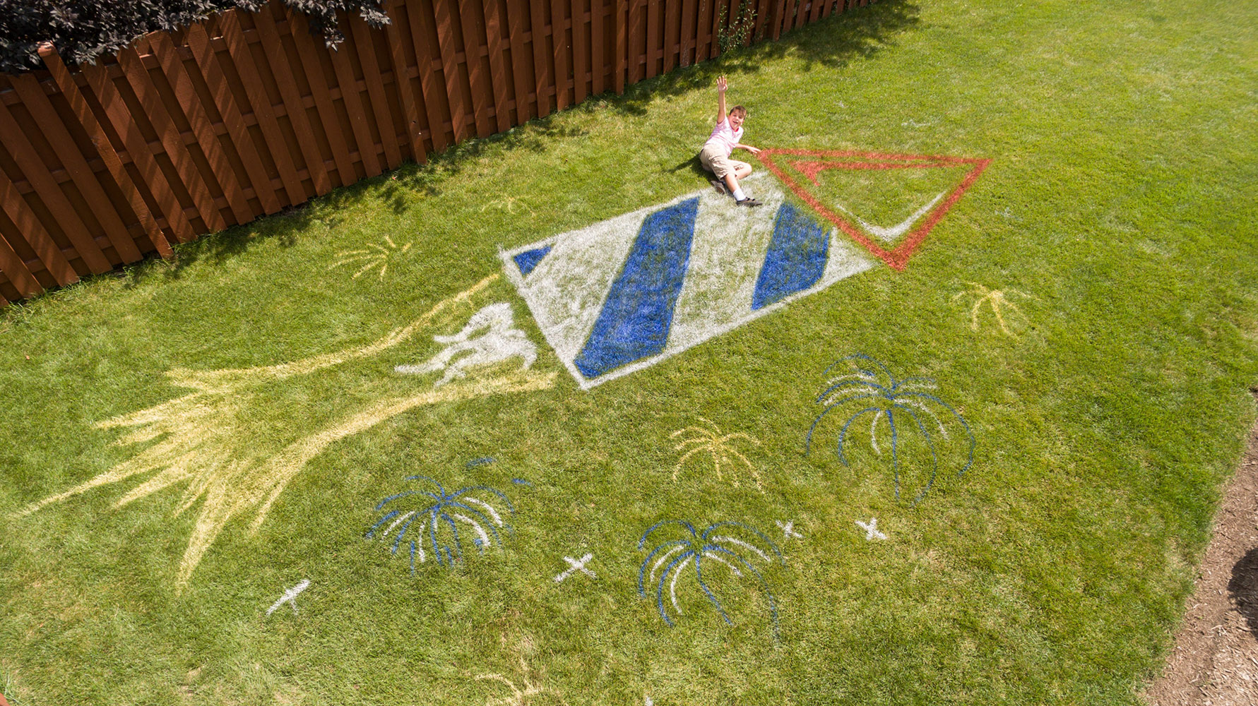 DIY Lawn Rocket with Spray Chalk