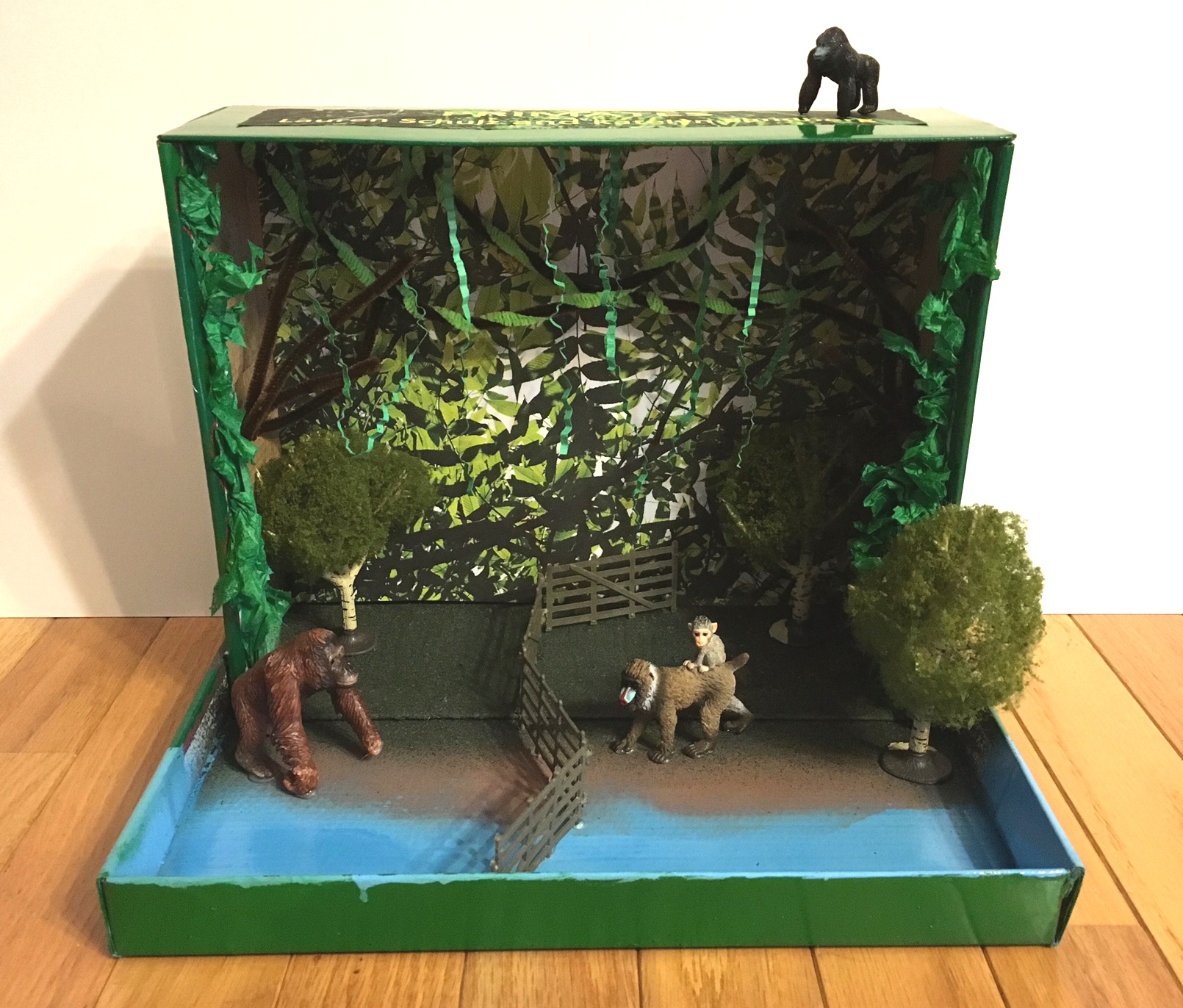 animal-habitat-diorama